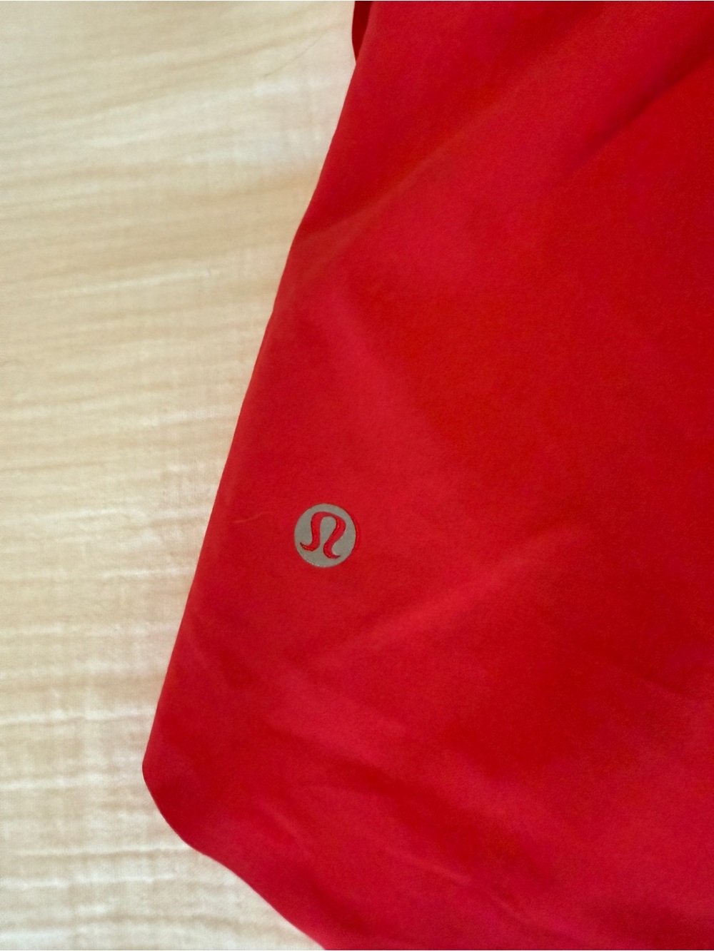 Red Lululemon Set - Picture 4 of 9